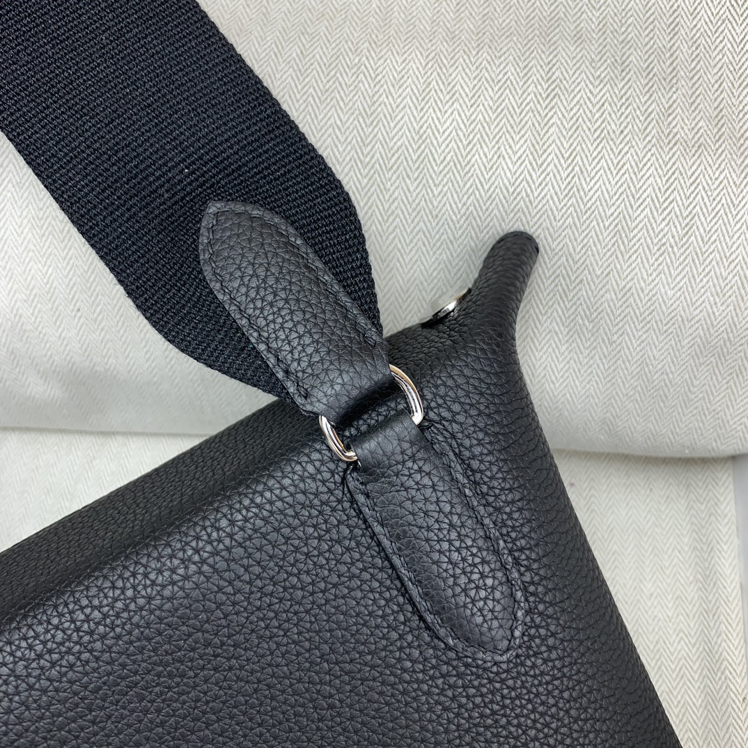 에르메스 비드포쉬 백 토고 누아